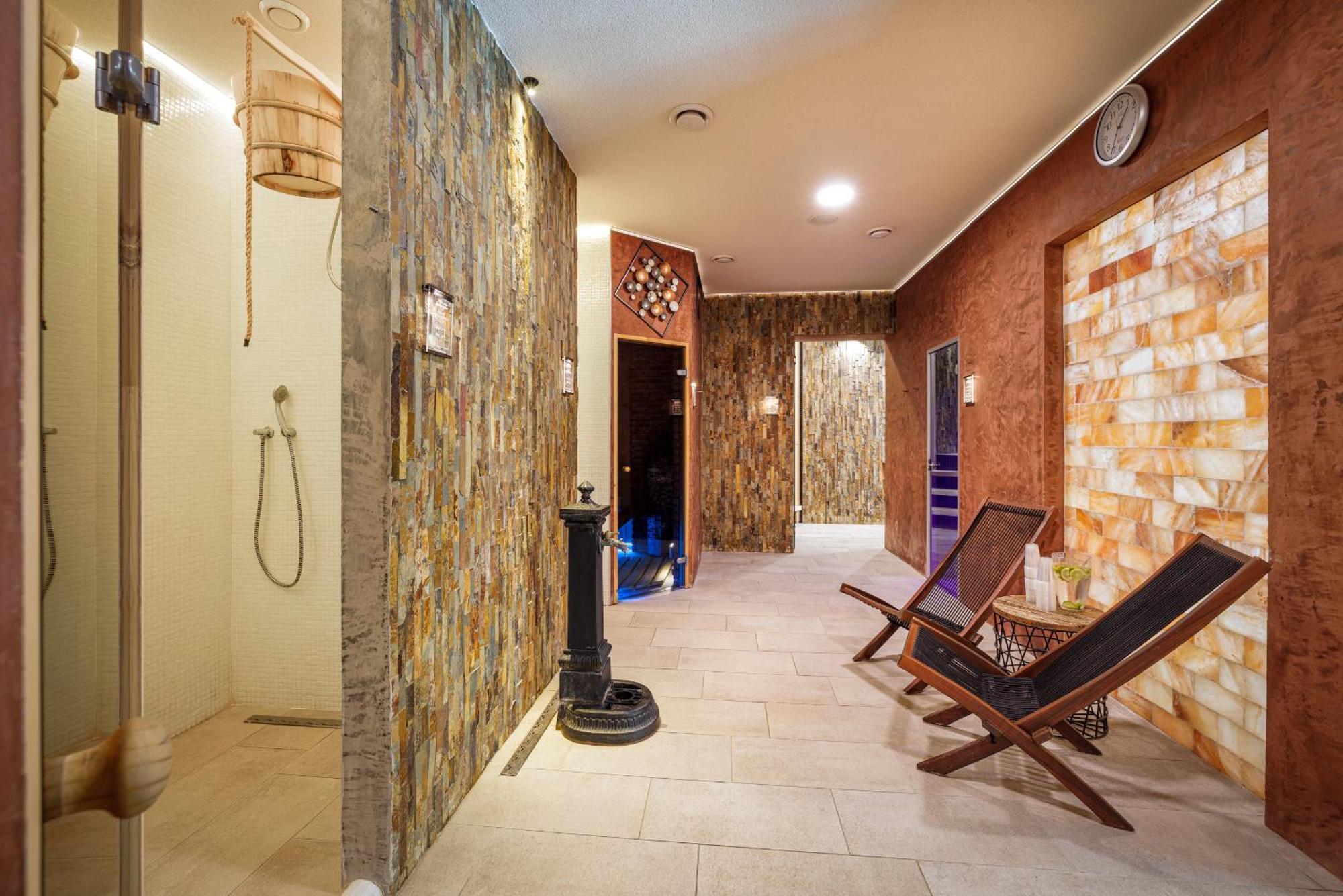 Lopusna Dolina Resort 斯维特 外观 照片